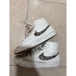 Nike sneaker US 7.5 eur 38.5 SNAKE SKIN NIKE LOGO
